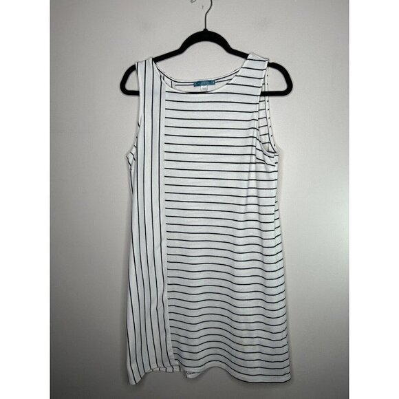 Pin + Larkin Women’s White And Black Stripe Sleeveless Shift Dress Size Large - Picture 1 of 10